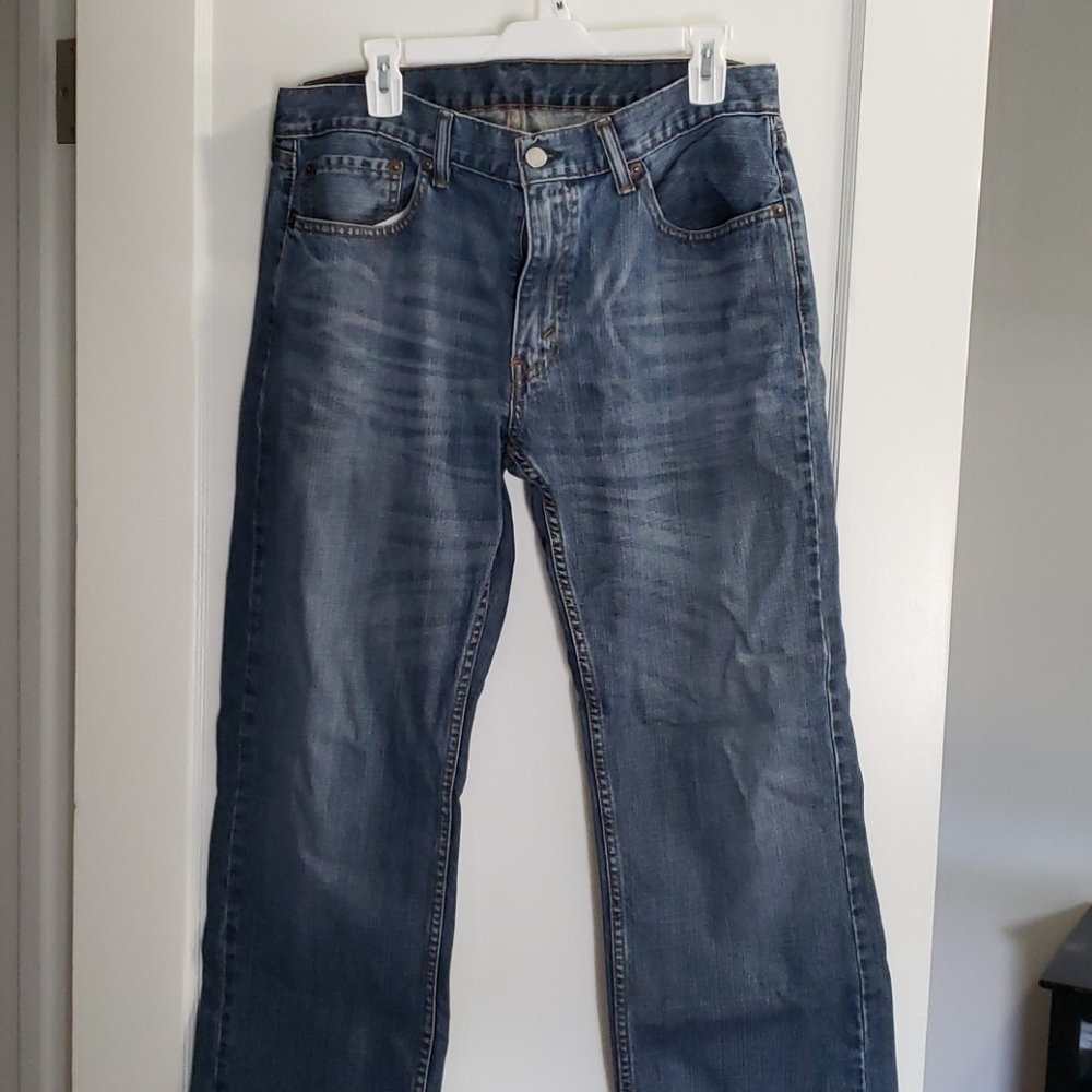 Levi 559 mens jeans 34x32, fit like 34x30